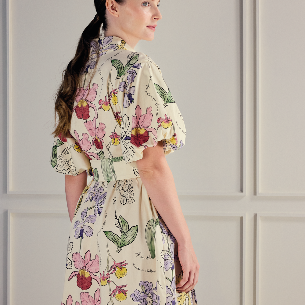 
                      
                        LÍA DRESS
                      
                    