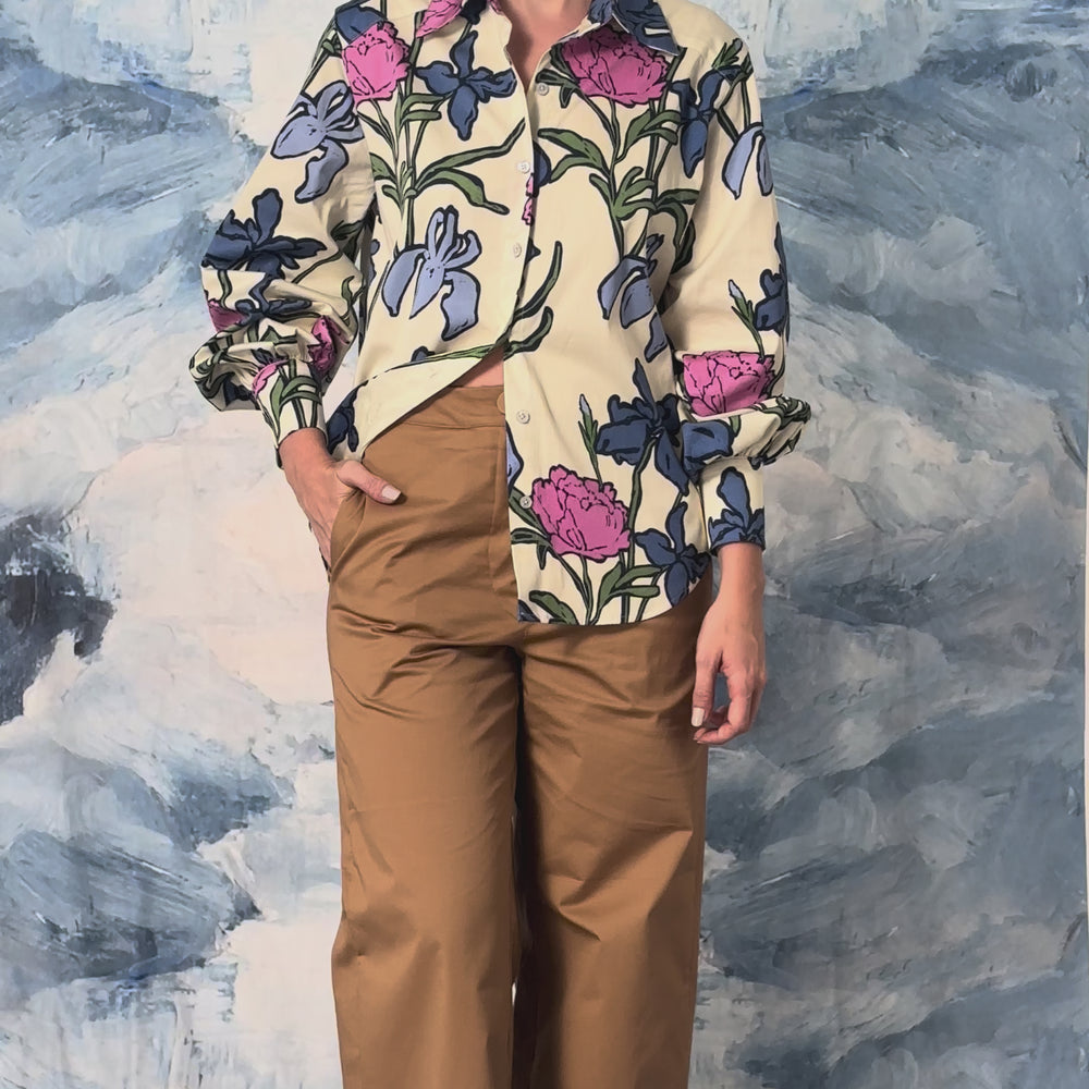 
                      
                        Load and play video in Gallery viewer, PEONIA SHIRT
                      
                    