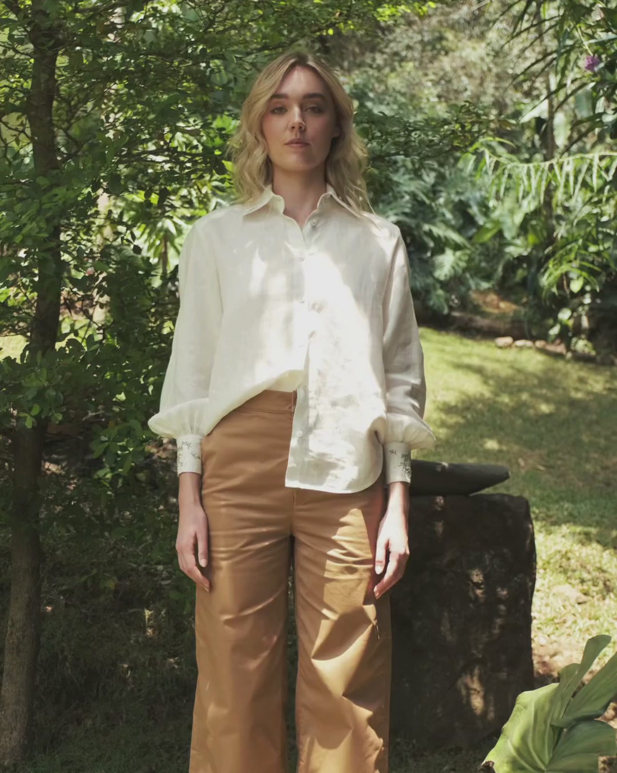 ÁRBOL DE TÉ LINEN SHIRT